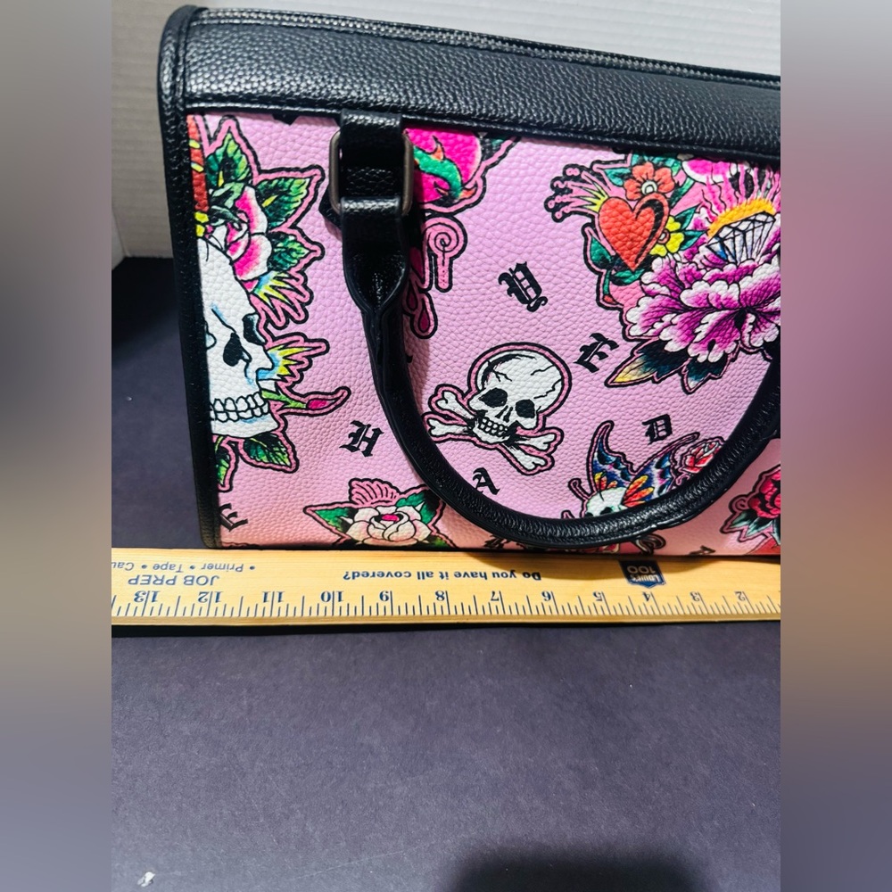 Ed Hardy Pink Floral Skull Print Satchel Bag - Black Trim BNWT - Picture 4 of 7